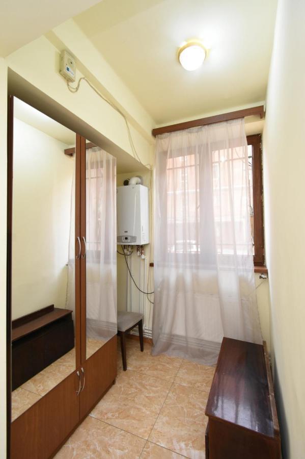 A&X Hostel And Tours Yerevan Exterior photo